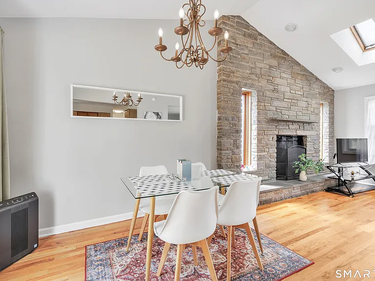 66 Washington Rd — Photo 18