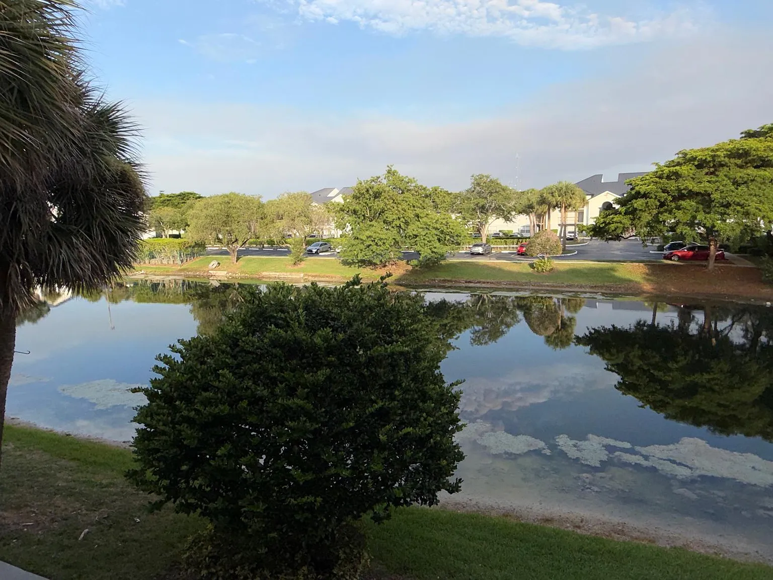 3 bed, 2.0 bath, 1381 sqft, $2,450 — Photo 1