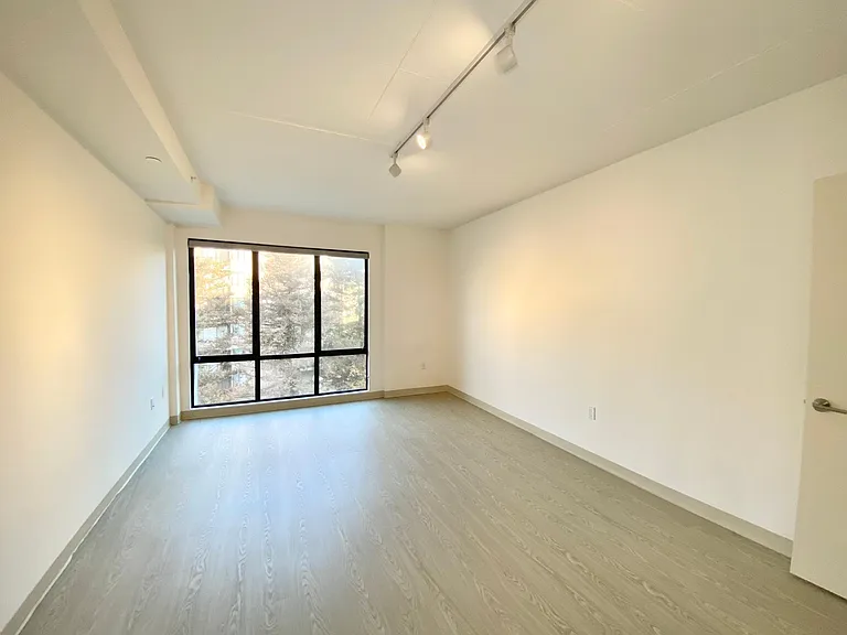 750 Harrison St — Photo 19