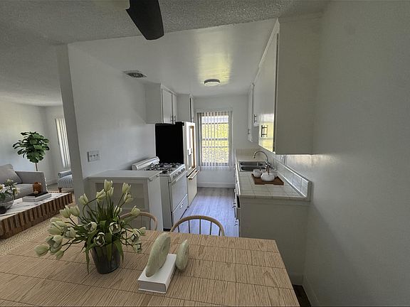 4th image of 8619 Belford Ave APT 14