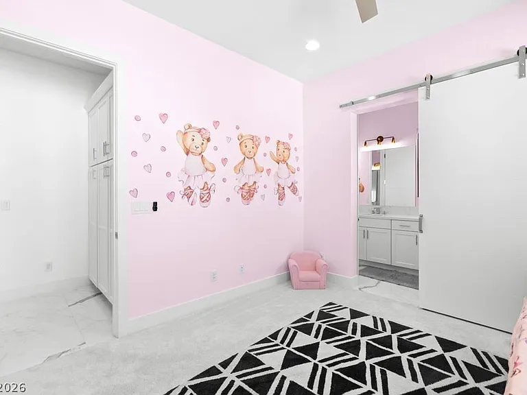 4315 N Dapple Gray Rd — Photo 94