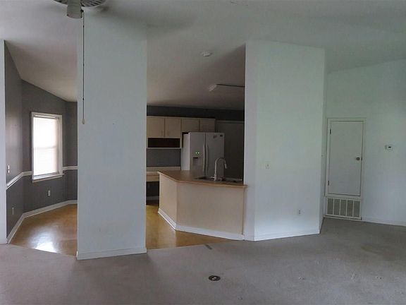 5th image of 1250 Middlebrook Dr