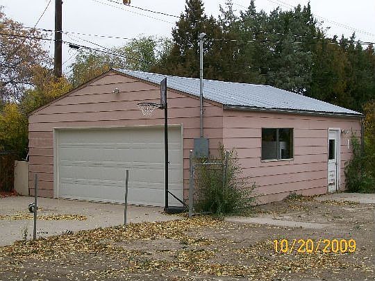 2 car Garage