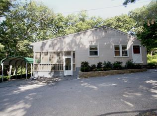 11 Edgewood Ter, North Reading, MA 01864
