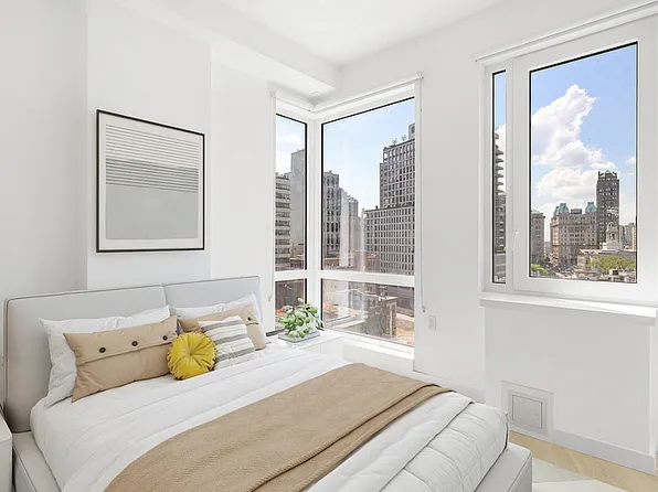 150 Lawrence Street image 6 of 32