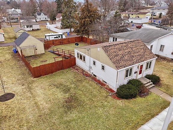 3rd image of 515 8th Avenue