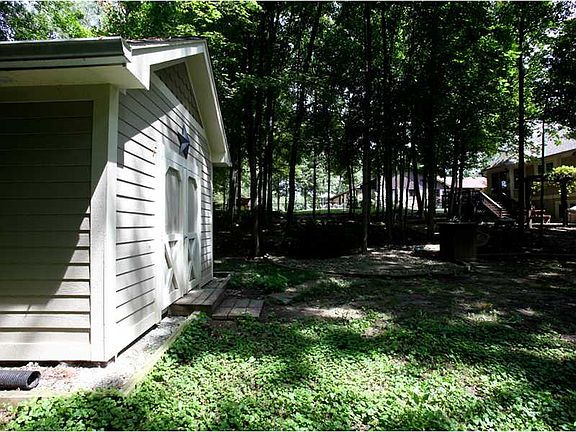 5th image of 4096 S Creekside Dr