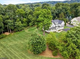 1 Eddy Ln, Bridgewater, NJ 08807