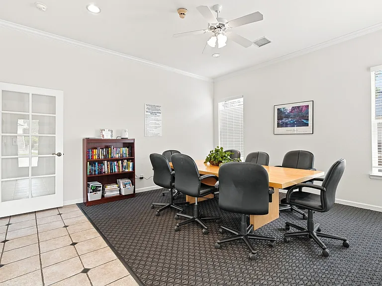 1153 S Alton St #B — Photo 26