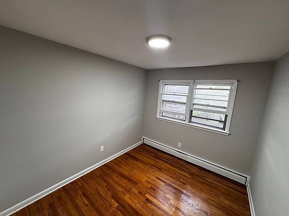 2nd image of 355 Plainfield Ave #5-B