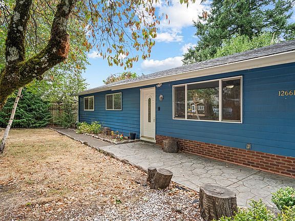 4th image of 12661 SE Center St