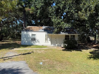 2322 Coral Bell Dr, North Charleston, SC 29405