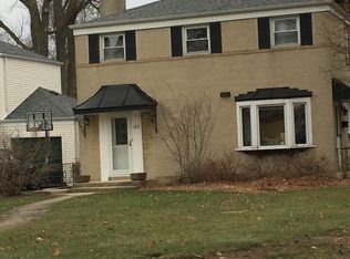122 E Washington Blvd, Lombard, IL