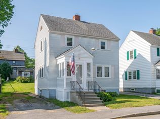 12 Andrews Rd, Bath, ME 04530