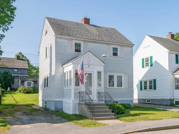 12 Andrews Road, Bath, ME 04530