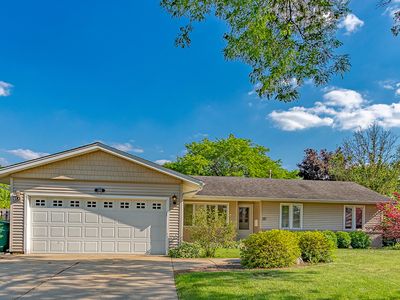 1326 Cumberland Cir W, Elk Grove Village, IL, 60007