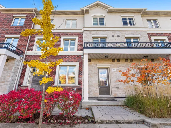 636 Evans Ave #40, Toronto, ON M8W 0A8