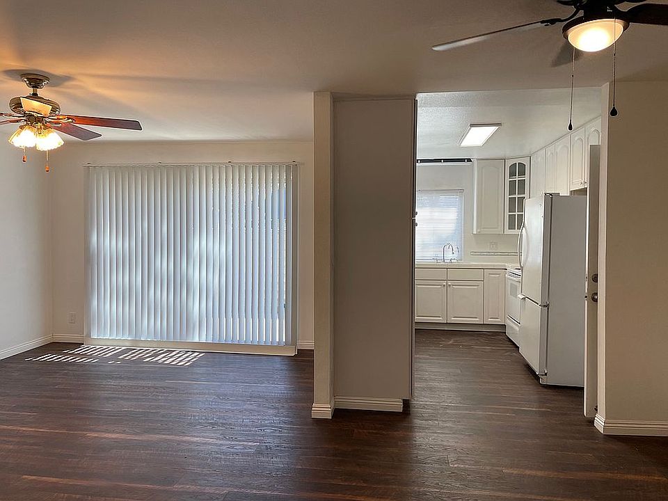 1st image of 723 Windwood Dr