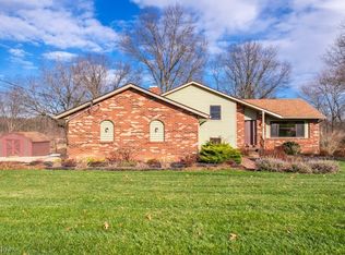 5281 Sullivan Rd, Hudson, OH 44236