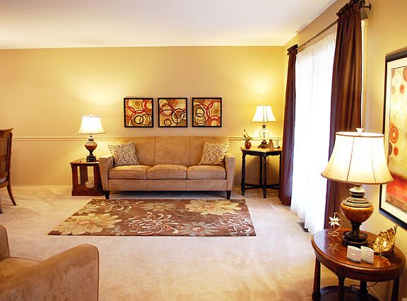 2nd image of 3931 Fieldstone Dr