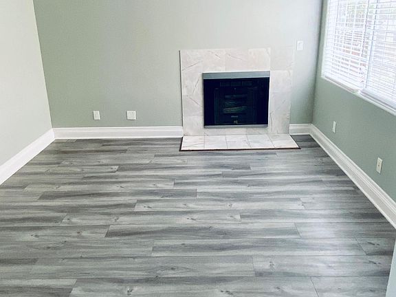 2nd image of 1537 15th St APT 107