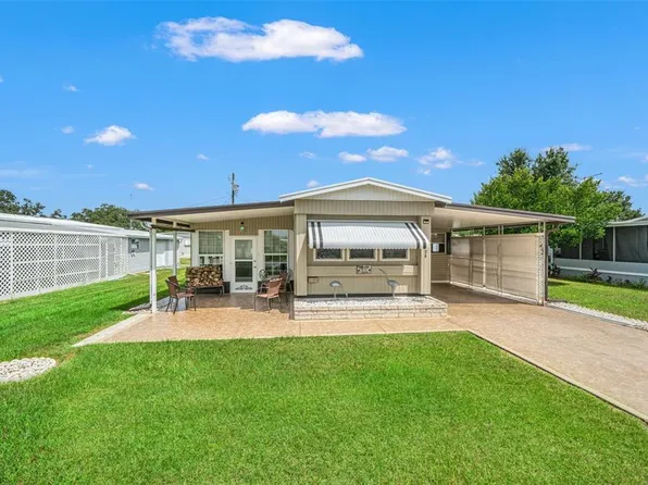 5406 Amanda St, Zephyrhills, FL 33542