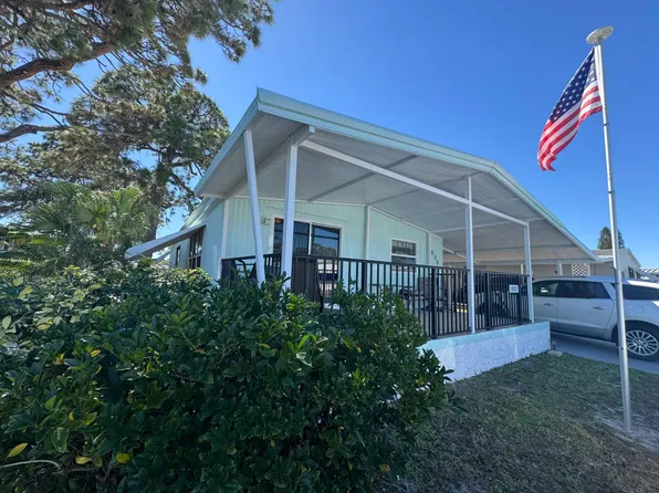 328 S Erie Dr, Fort Pierce, FL 34946