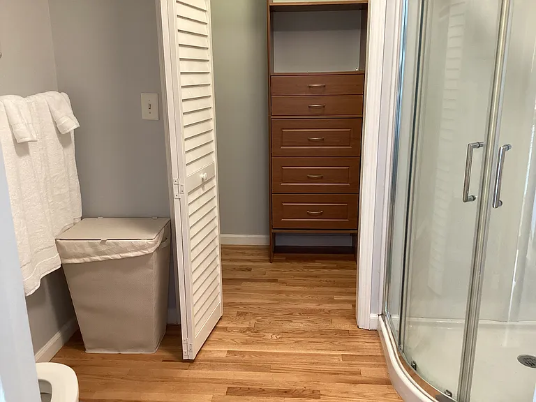 15 Regis Ct — Photo 24