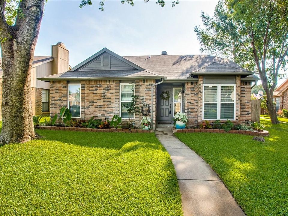 1st image of 2713 Deer Creek Ct