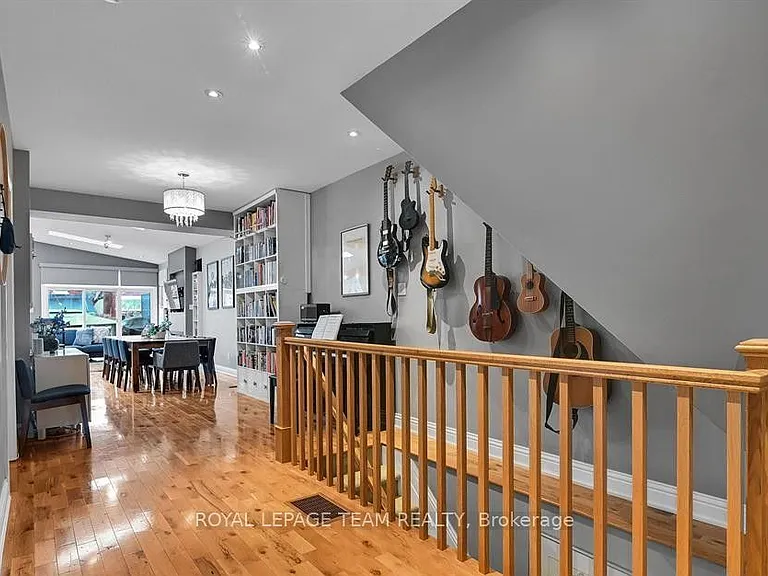 212 Flora St #1 — Photo 3
