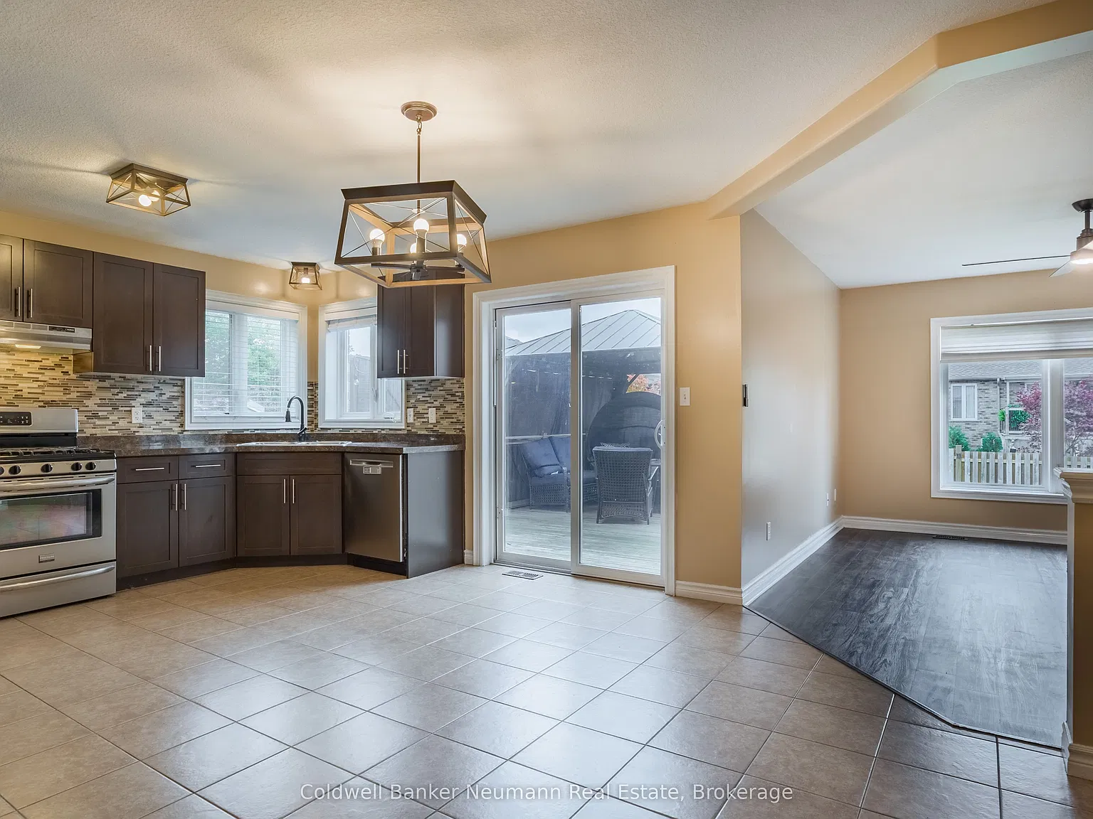 4 bed, $3,700 — Photo 4