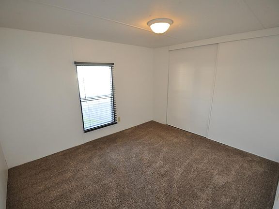 5th image of 214 Forest Blvd