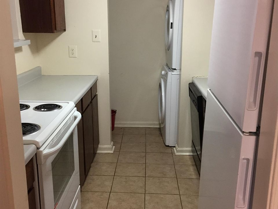 1st image of 9828 Hagel Cir