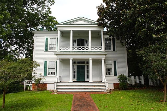 1st image of 207 N Wynn St