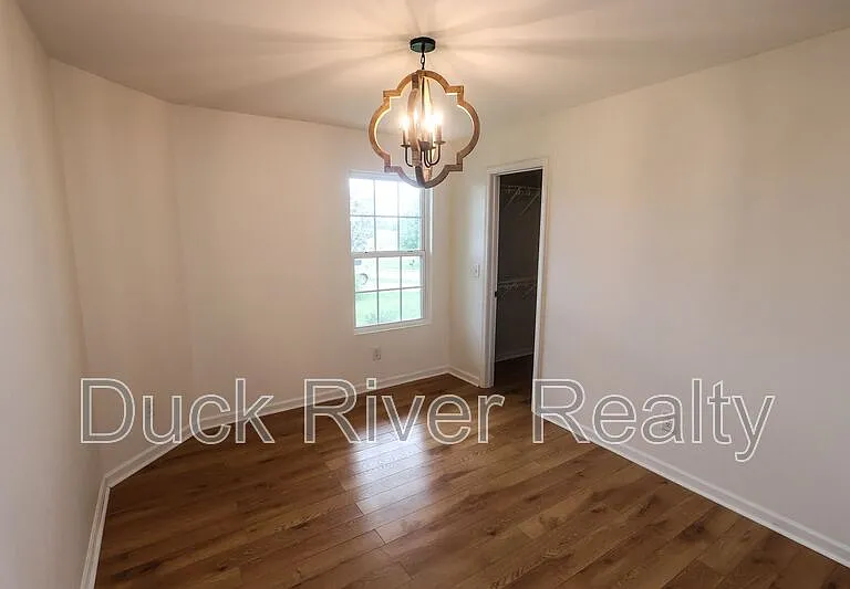 2207 Carpenter Bee Dr — Photo 10