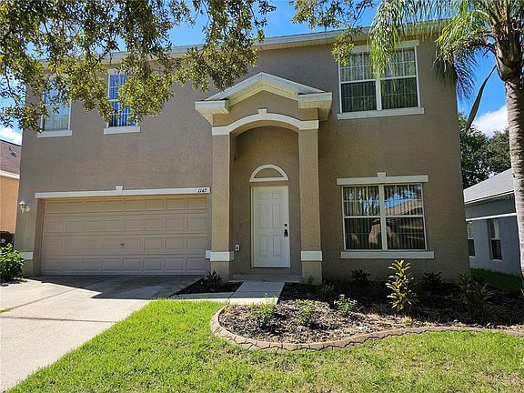 3rd image of 1147 EMERALD HILL WAY