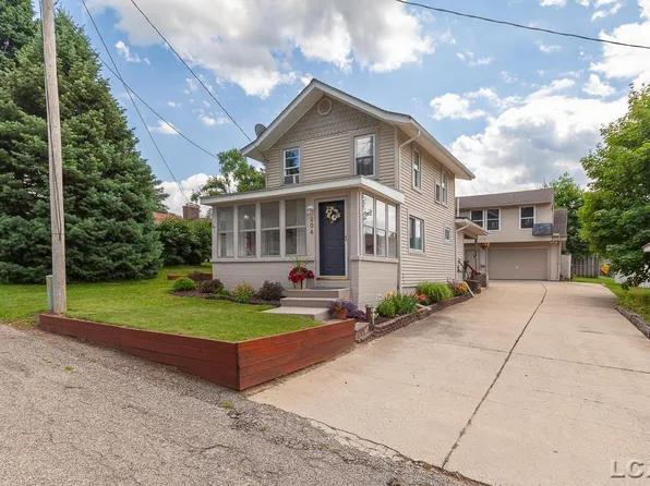 204 Elm St, Brooklyn, MI 49230
