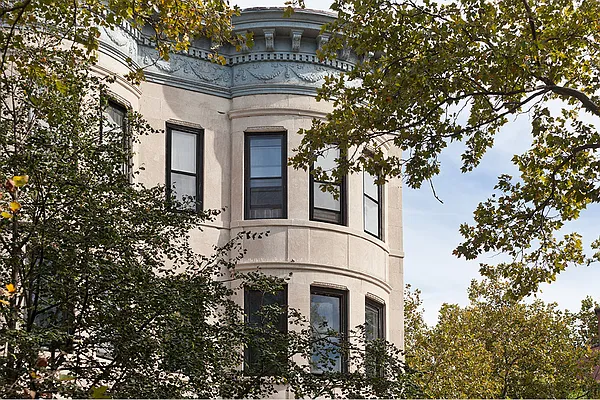 Sold by Stribling | media 33