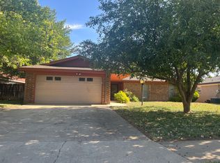 6820 Rochelle Ln, Amarillo, TX 79109