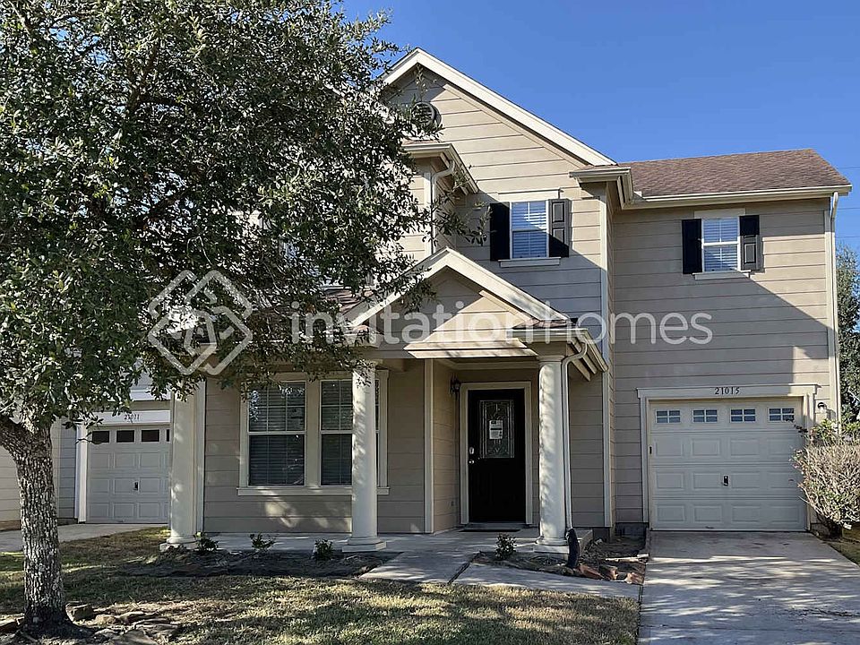 1st image of 21015 Emery Mills Ln