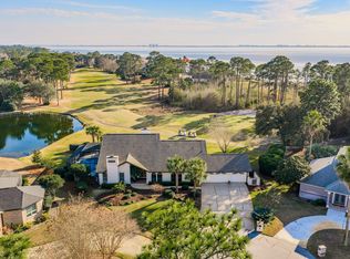 162 Baywind Dr, Niceville, FL 32578