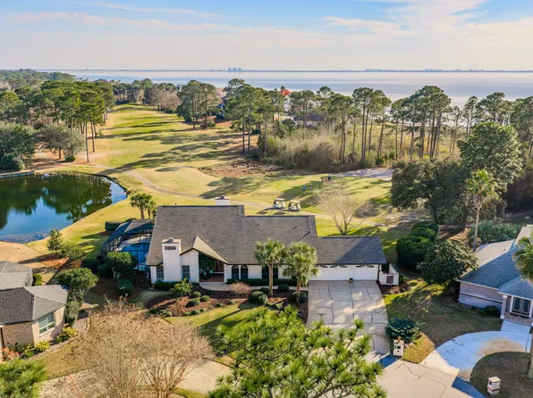 162 Baywind Dr, Niceville, FL 32578