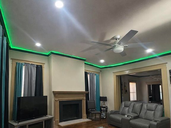 3rd image of 1282 Courtland Ave