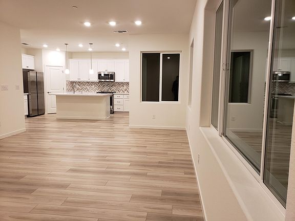 5th image of 3433 Cantor Dr