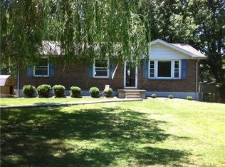 2214 Lynnwood Dr, Greenbrier, TN 37073
