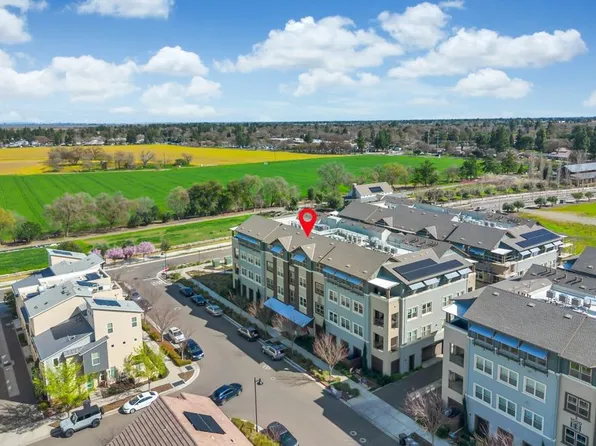 1000 Berryessa Ln APT 244, Davis, CA 95616