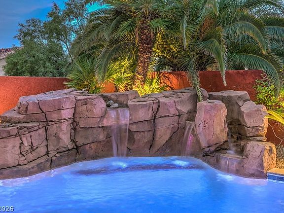 2nd image of 2108 Springstead St