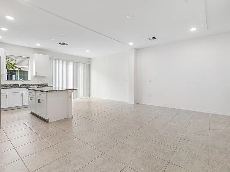 34214 Cinder Way — Photo 19