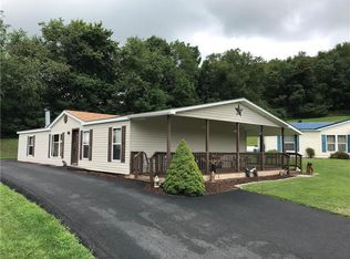404 Evans Ln, Donegal, PA 15628