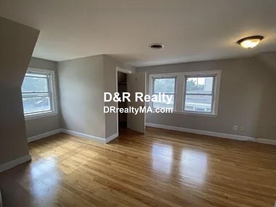 2nd image of 425 Trapelo Rd #1